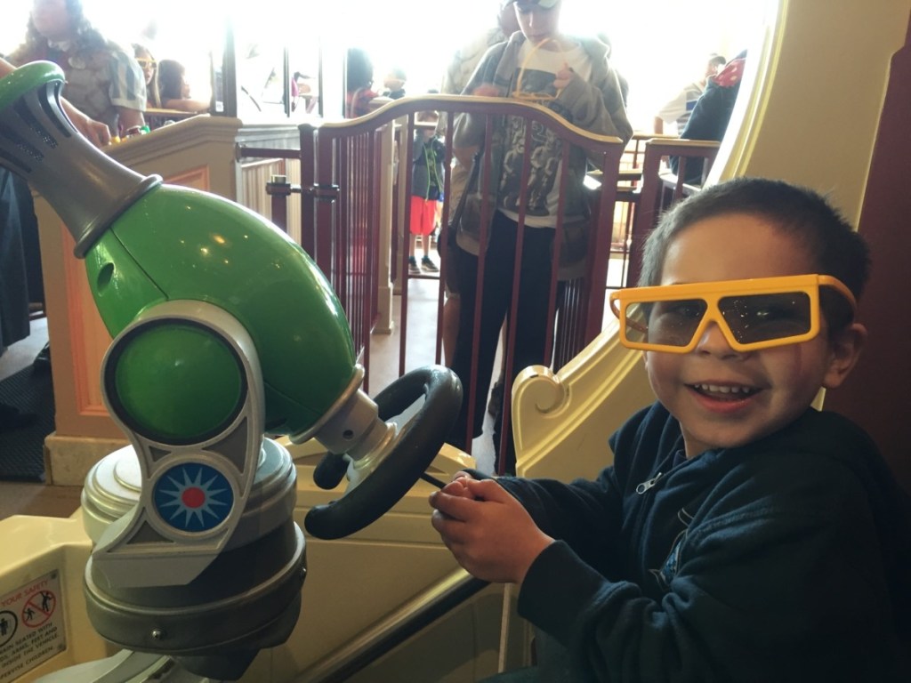 Some of the best rides for toddlers at Disneyland are located in Pixar Pier: Toy Story Midway Mania! and the Little Mermaid.
