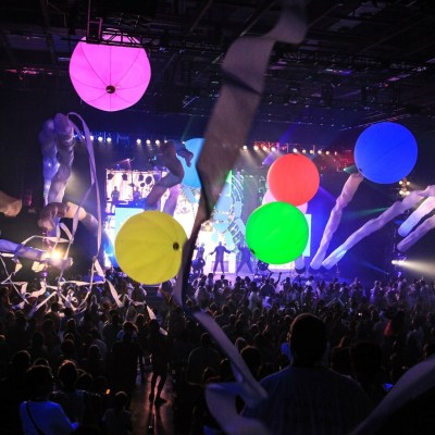 Blue Man Group Orlando, Unique Family Fun! Photo by Melinda Johnson at Melinda Jae Photography, https://melindajae.com