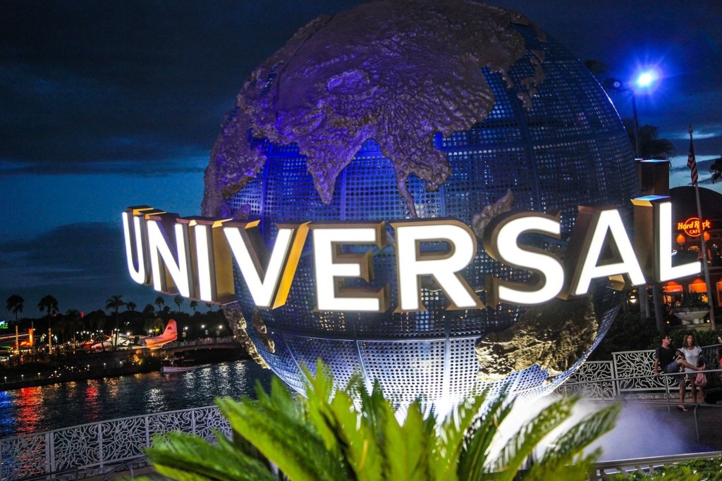 Blue Man Group Orlando brings a unique family fun experience to Universal Orlando Resort, which includes Universal City Walk. Photo by Melinda Johnson at Melinda Jae Photograpy, https://melindajae.com