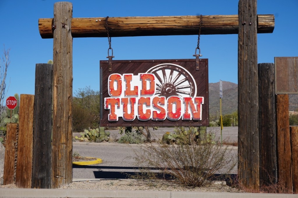 7 reasons to visit Old Tucson Studios with your family!