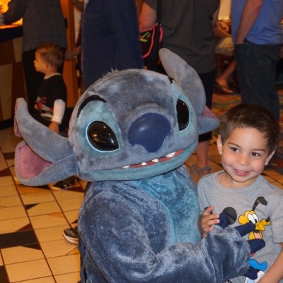 Surf’s Up Breakfast with Mickey & Friends: A Character Breakfast at Disneyland