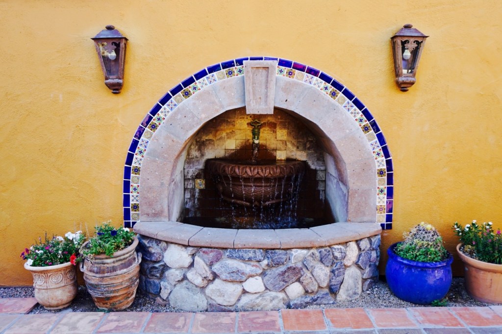 Date Night Ideas in Tucson: Dinner at Lodge on the Desert!