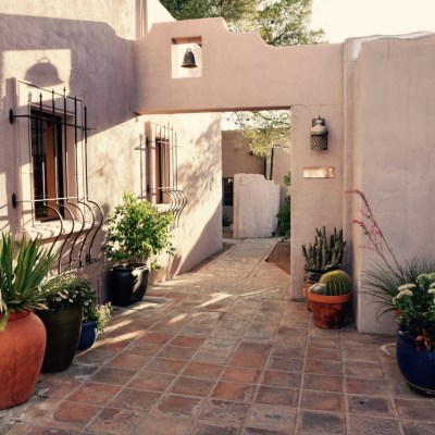 Date Night Ideas in Tucson:  Dinner at Lodge on the Desert and Giveaway