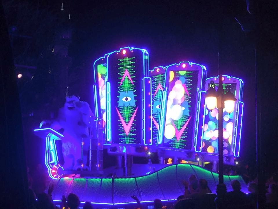 Paint the Night Parade is back for Pixar Fest!  