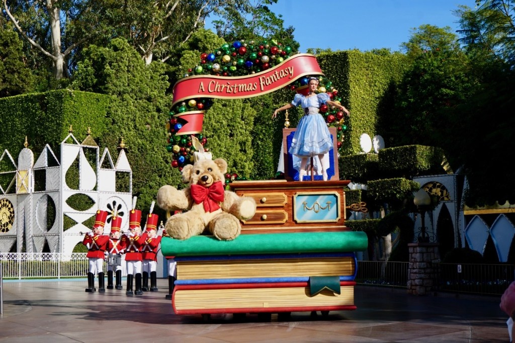 "A Christmas Fantasy" parade is one of the best reasons to visit Disneyland during the holidays!