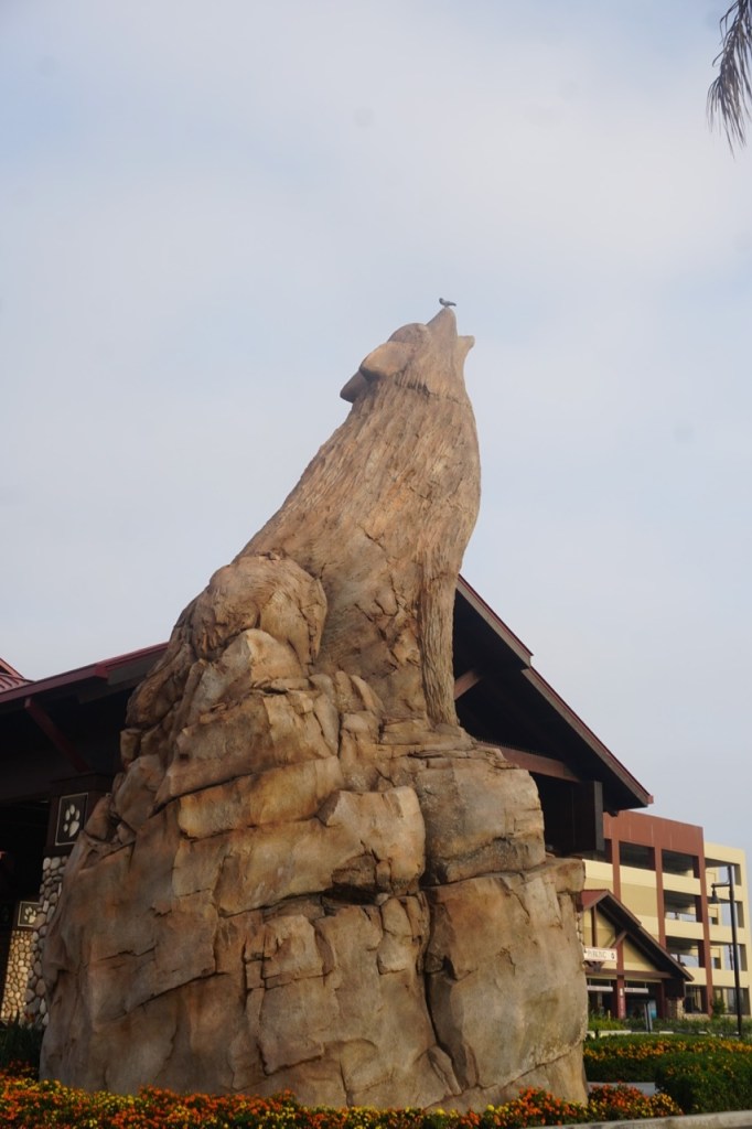 Howling at the moon will definitely be encouraged on January 20, 2019 at the Great Wolf Lodge in Southern California!