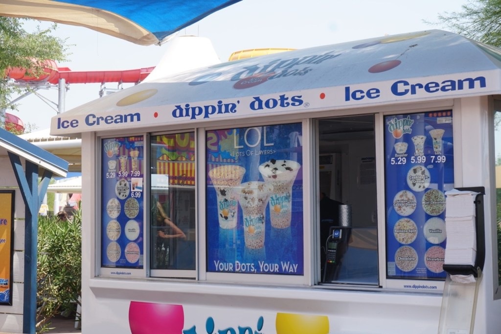 Check to see what the dining options are when visiting a waterpark with kids.