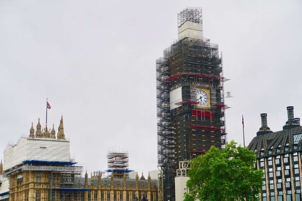 You can't miss seeing Big Ben.