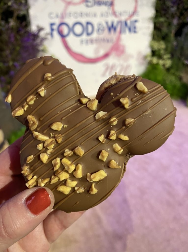 The Mickey-shaped macaron is delicious!