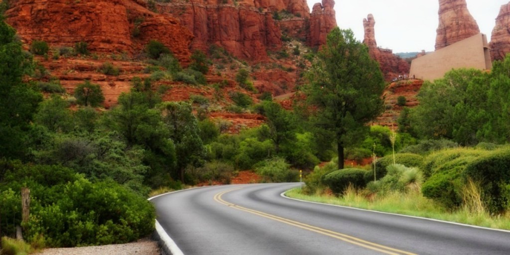 No, this isn’t Radiator Springs Racer at Disney California Adventure! Keep reading for my tips to visit Sedona, Arizona on a budget.