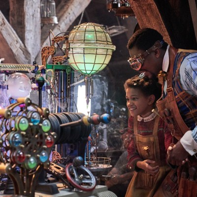 7 Reasons to Watch Jingle Jangle on Netflix