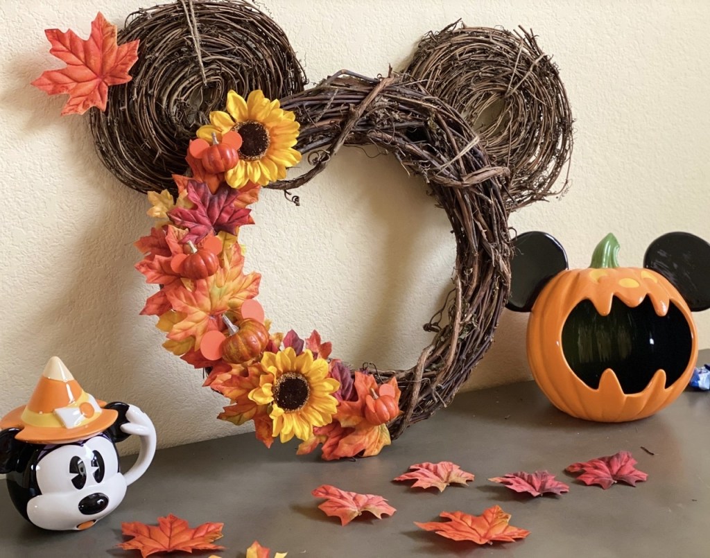 Looking for Disney wreath ideas? Keep reading to find out how to make a Mickey Mouse wreath!